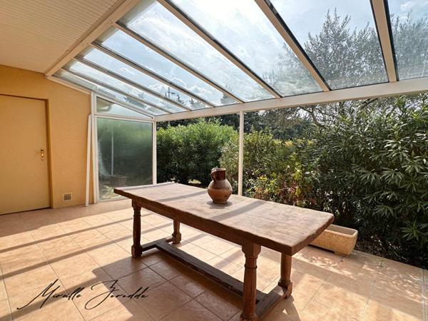 JONQUIERES SAINT VINCENT villa 3 pièces 78 m²  et terrasse, cellier et parking