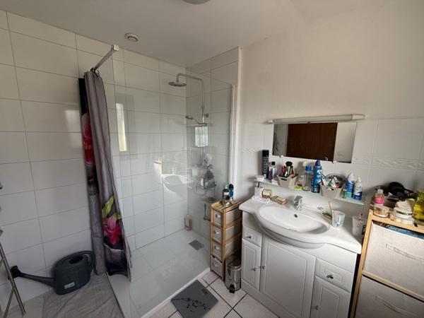 Maison à louer 690 € CC Fontivillié 5 p 136 m² DPE