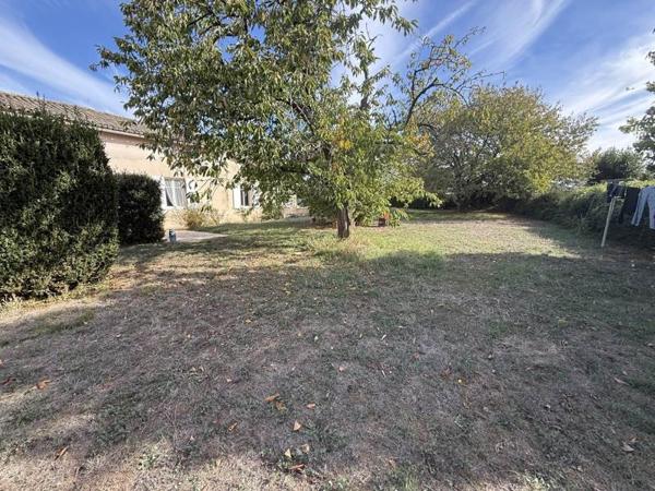 Maison à louer 690 € CC Fontivillié 5 p 136 m² DPE