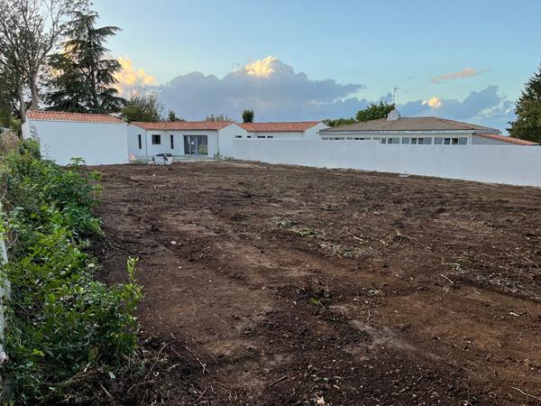 CHAURAY beau terrain de 860m2, Chauray 79180
