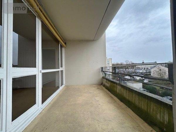 Appartement à vendre à Saumur dans le Maine-et-Loire (49400), ref : LB/2565   
CENTRE