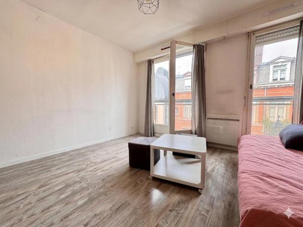 A VENDRE : T1 à LILLE • VIEUX LILLE • 128 000 € FAI • Réf. 1776