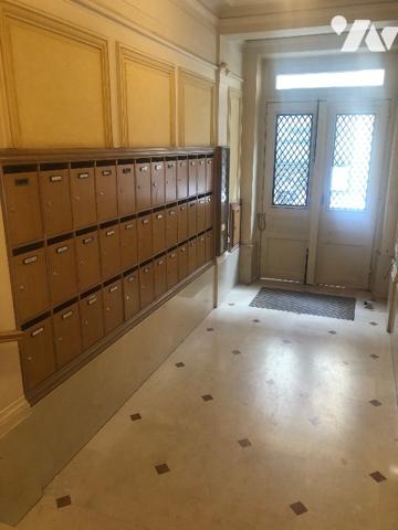 PARIS 7ème - Tour Eiffel - STUDIO 18,95 m²