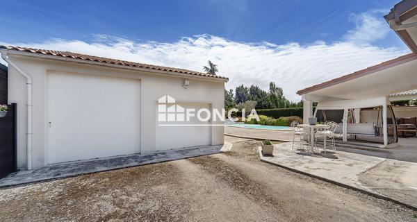 À vendre Maison 4 pièces 87 m² - La Ville-dieu-du-temple 82290