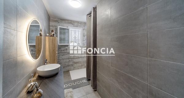 À vendre Maison 4 pièces 87 m² - La Ville-dieu-du-temple 82290