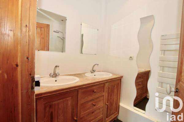 Maison traditionnelle 10 pièces de 256 m² à Meudon (92190)