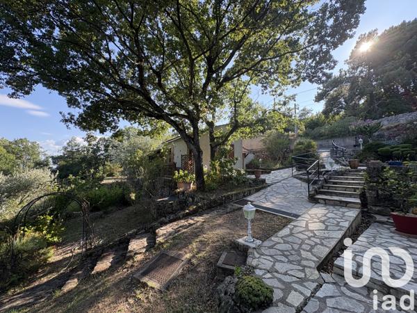 Maison à vendre 5 pièces 150 m² Chassiers