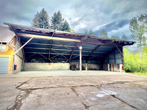 Entrepôt avec partie déjà loue idéal investisseurs