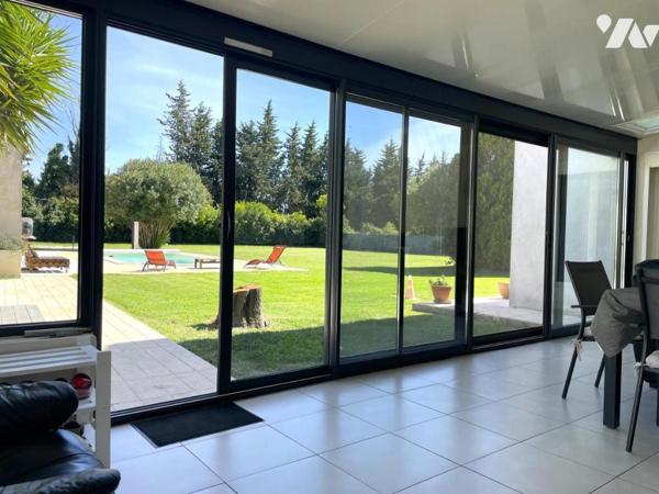 Villa avec piscine et pool house en campgane