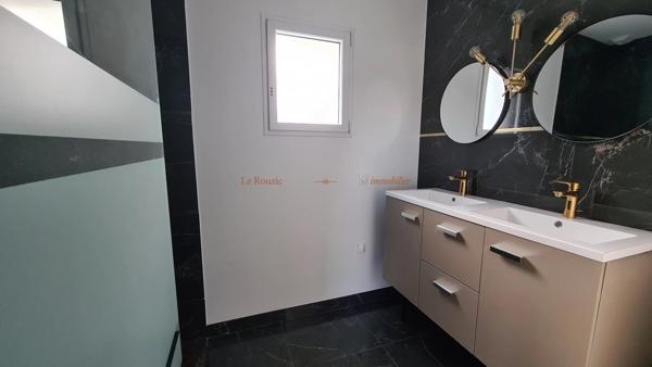 MAISON PLAIN PIED 125 M² 4 CHAMBRES 20 MN DE VANNES A LOCMINE