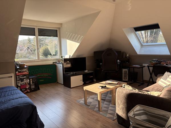 Pacy-sur-Eure (27120) Superbe maison contemporaine avec piscine chauffée et vue dégagée