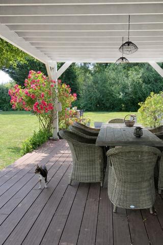 Pacy-sur-Eure (27120) Superbe maison contemporaine avec piscine chauffée et vue dégagée