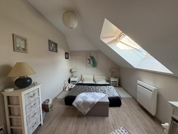 Pacy-sur-Eure (27120) Superbe maison contemporaine avec piscine chauffée et vue dégagée