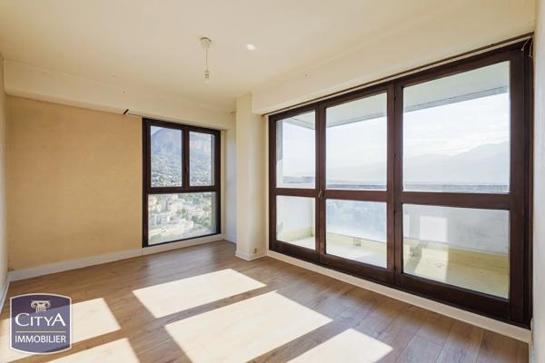 Appartement à vendre 3 pièces 76.46m² Grenoble (38000)