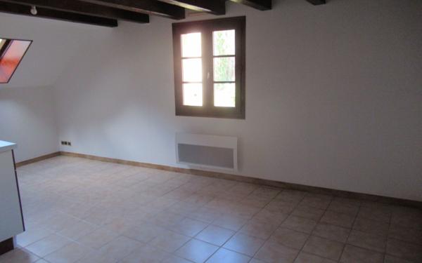 Appartement à louer    2 pièces • 40 m2 Saint-Yrieix-la-Perche