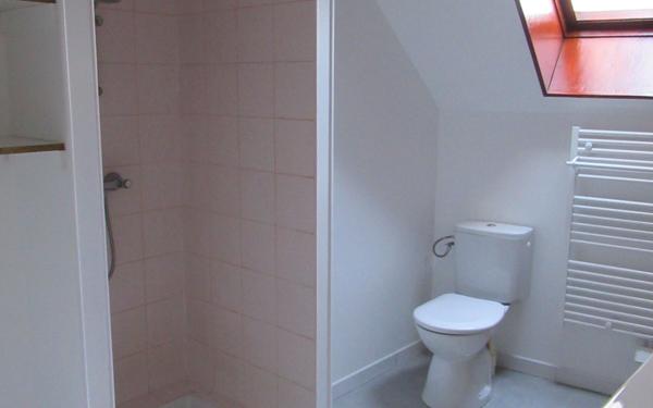 Appartement à louer    2 pièces • 40 m2 Saint-Yrieix-la-Perche