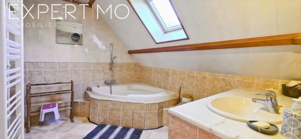 Étréchy (91580) Maison familiale 150 m² + sous-sol aménagé 70 m² – DPE B – Gare RER C à 400 m