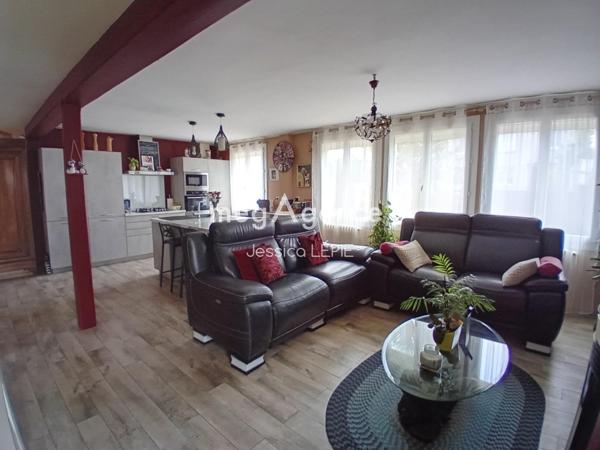 Maison à NIORT, 79000 - 6 pièces 125m²