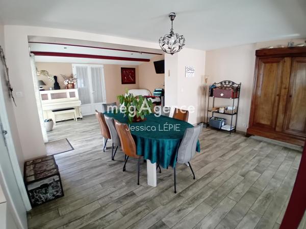 Maison à NIORT, 79000 - 6 pièces 125m²