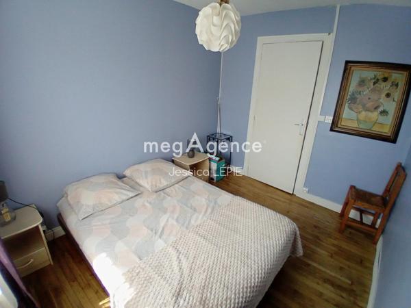 Maison à NIORT, 79000 - 6 pièces 125m²