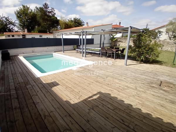 Maison à NIORT, 79000 - 6 pièces 125m²