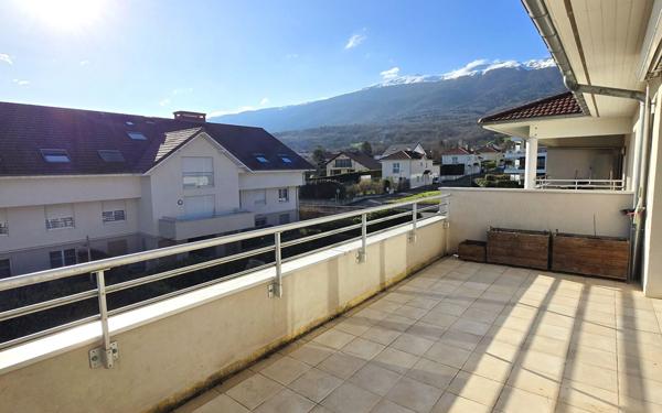 Appartement à louer    4 pièces • 83,54 m2 Thoiry