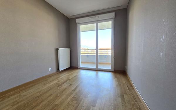 Appartement à louer    4 pièces • 83,54 m2 Thoiry