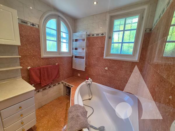 Maison 5 pièces 147 m2