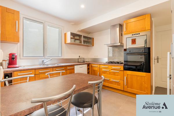 Appartement 4 pièces 116.09 m2