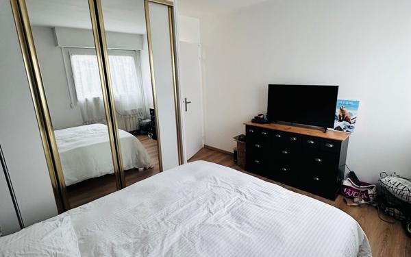 Appartement à vendre    4 pièces • 97,35 m2 Saint-Gratien