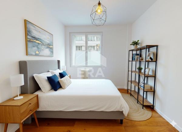 Appartement Paris 2 pièce(s) 34 m2