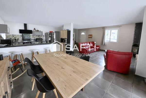 Maison St Privat des vieux, 3 chambres, garage, piscine