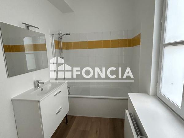 Location Appartement 2 pièces 45.11 m² - 2 RUE BELAIR Bordeaux 33000