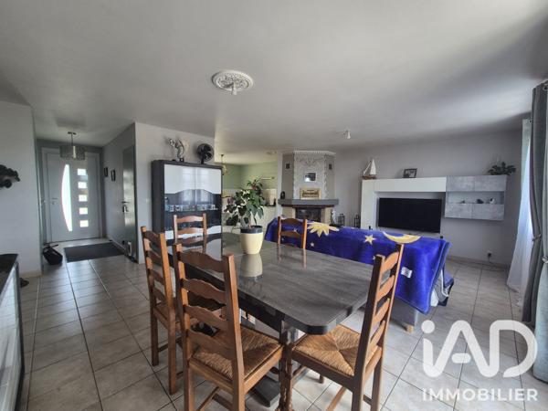 Maison à vendre 4 pièces 92 m² Pont-sur-Yonne