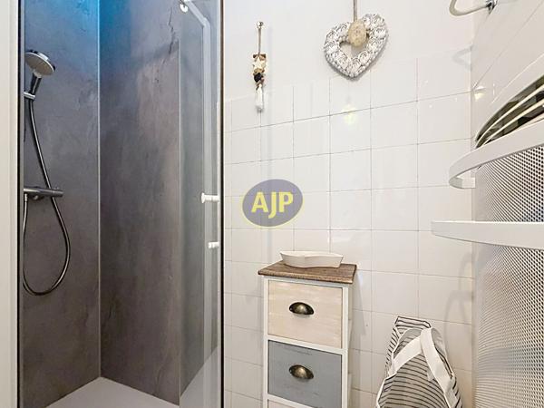 Appartement à vendre Saint Jean De Monts - 2 pièces, 46m² avec 1 chambre(s) à 196 840€ - AJP Immobilier Saint-Jean-de-Monts