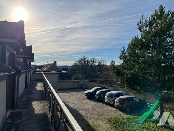 Appartement à vendre à Vendeuvre sur Barse (10140), Aube. Dans une petite copropriété, appartem...