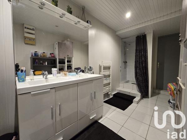 Maison à vendre 5 pièces 139 m² Louzy