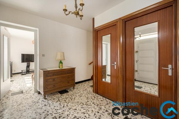 Saint-Bonnet-de-Mure (69720) Exclusivité Saint Bonnet le Haut - Maison + terrain 990m²