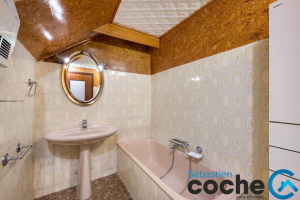 Saint-Bonnet-de-Mure (69720) Exclusivité Saint Bonnet le Haut - Maison + terrain 990m²