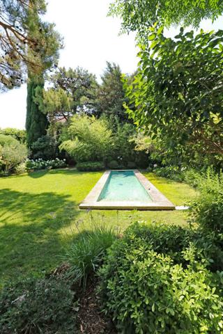 A vendre - Maison de ville 1930 à pied du centre - Saint Rémy-de-Provence