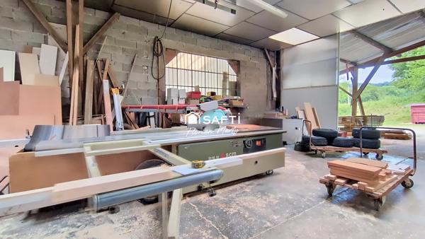 Atelier Commercial