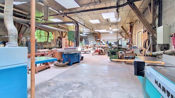 Atelier Commercial