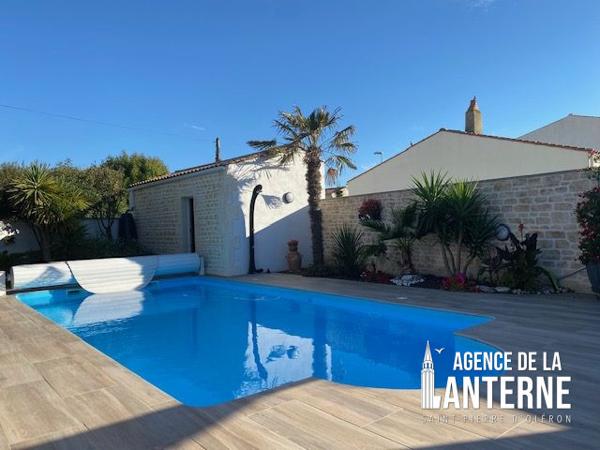 ST PIERRE (Centre ville) -  PLAIN PIED AVEC PISCINE