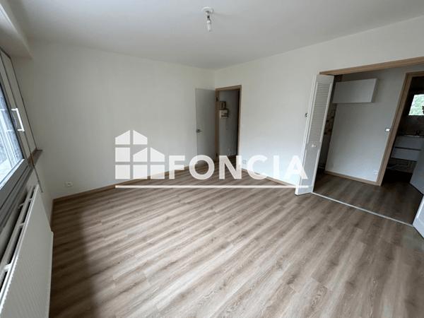 Location Studio 23.87 m² - 142 AVE BOUFFLERS/113 RUE COTE Nancy 54000