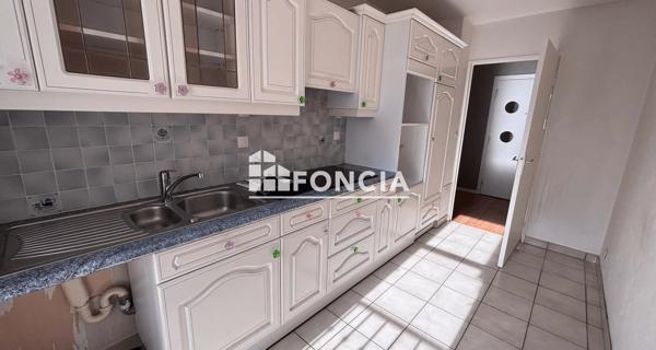 Location Appartement 3 pièces 74.8 m² - Mantes-la-jolie 78200