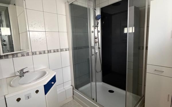 Maison à vendre    4 pièces •  Saint-Quentin