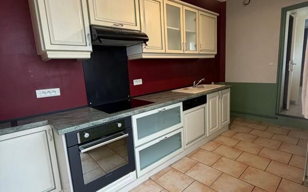 Maison à vendre    4 pièces •  Saint-Quentin