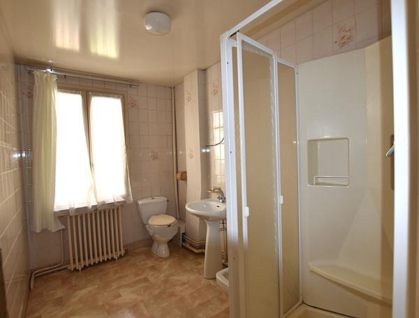 Maison 6 pièces à vendre à Combs-la-Ville, secteur la gare
