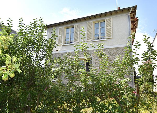 Maison 6 pièces à vendre à Combs-la-Ville, secteur la gare