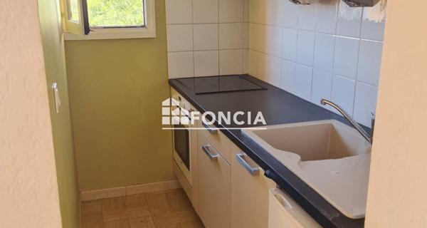 Location Studio 27.05 m² - Avignon 84000